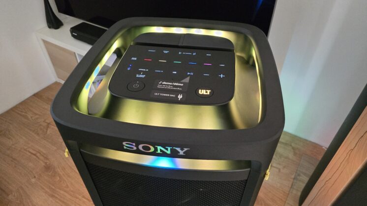 Sony ULT Tower 9AC recenze